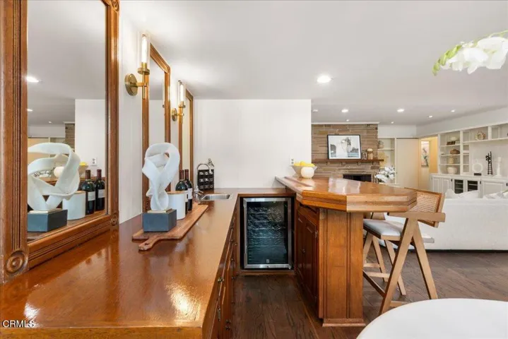 Wet Bar
