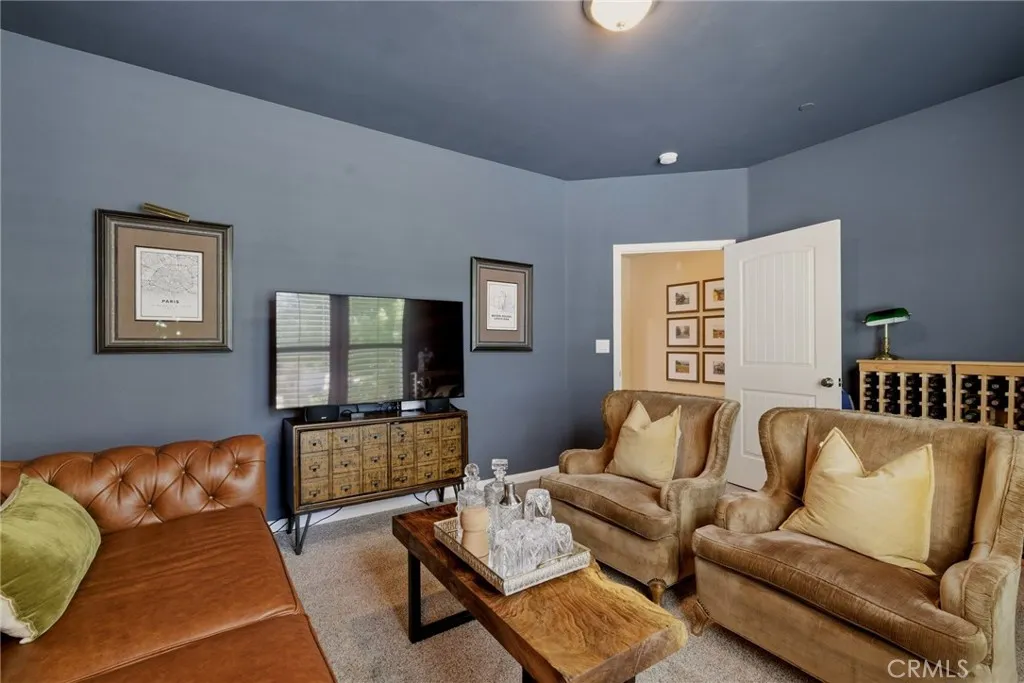 Bonus Room/Den
