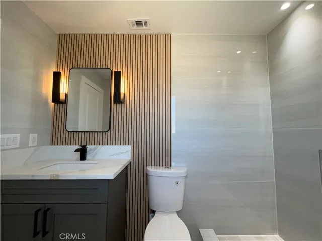 40356 Ronar Street, Palmdale, California 93591