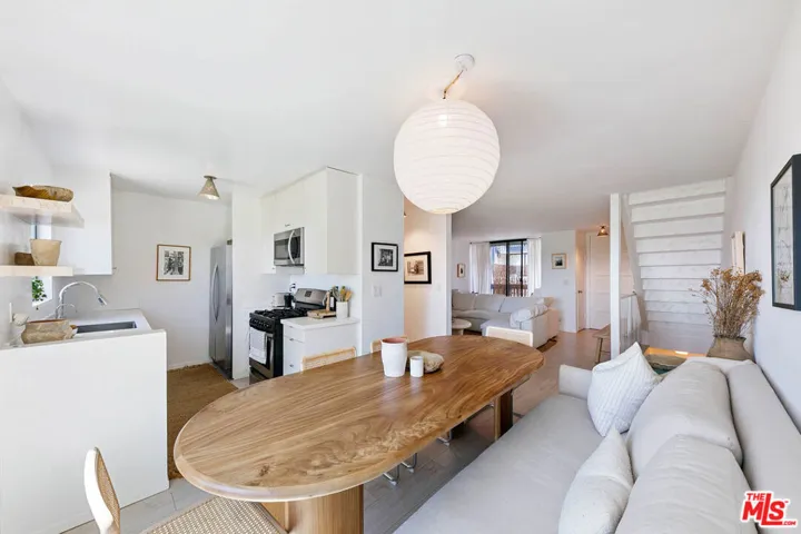 29239 Heathercliff Road 4, Malibu, California 90265