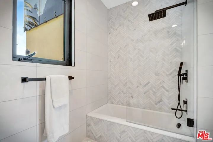 5944 Filaree, Malibu, California 90265