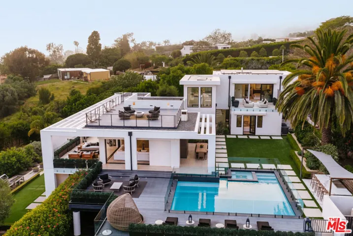 5944 Filaree, Malibu, California 90265