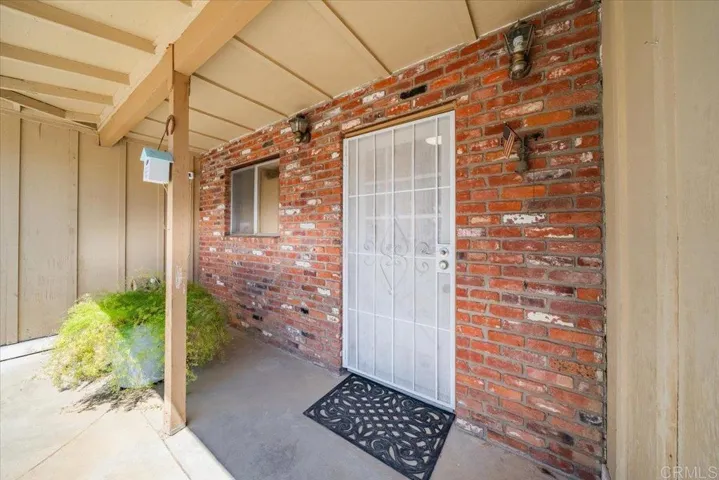 1828 Chapulin Lane, Fallbrook, California 92028