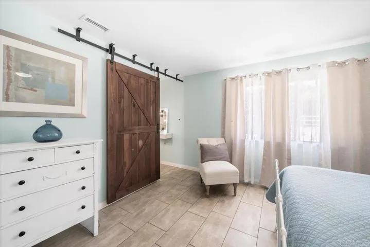 1828 Chapulin Lane, Fallbrook, California 92028