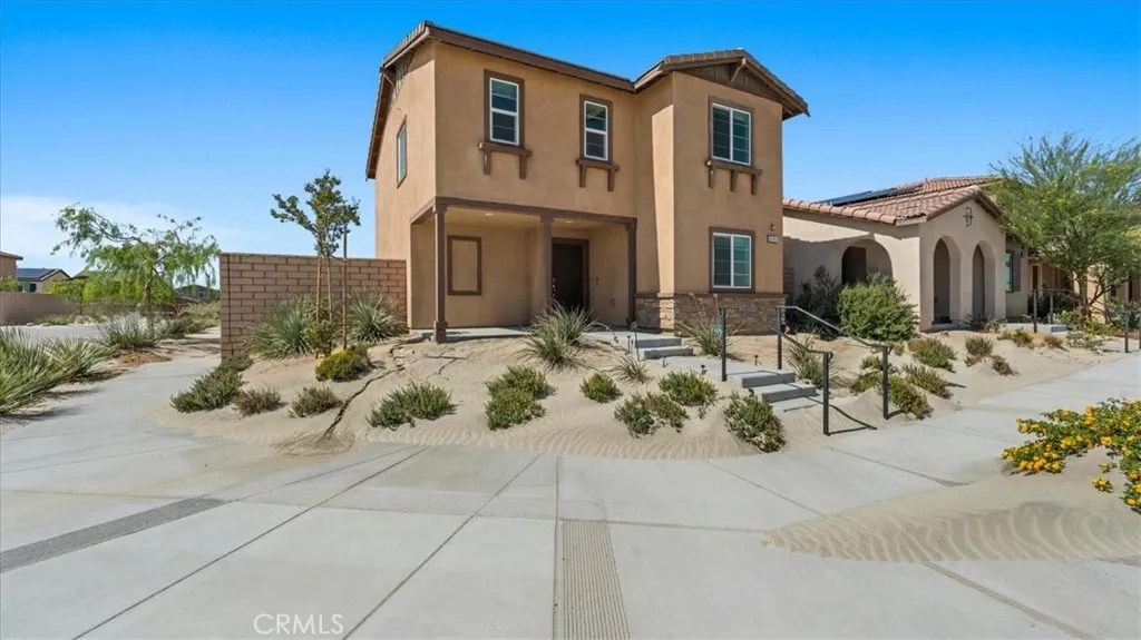 Large Corner Lot w/ Ample Parking