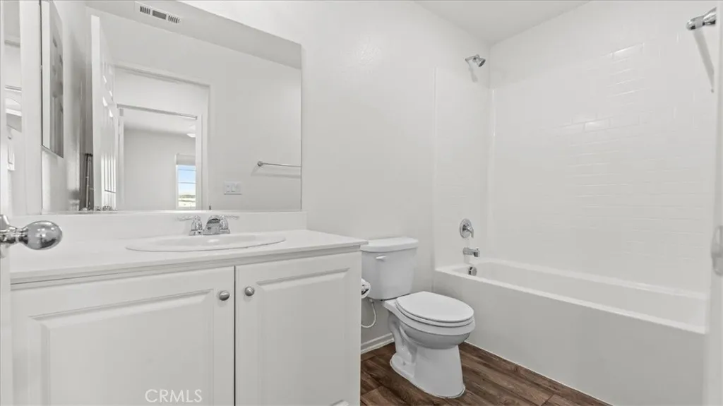 Downstairs Full Bath
