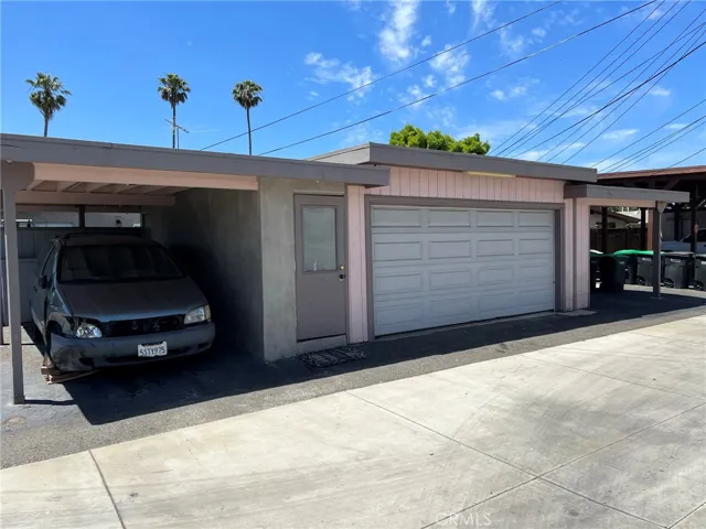 408 Ford Road, Costa Mesa, California 92627