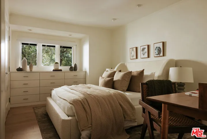 1744 N Doheny Drive, Los Angeles, California 90069