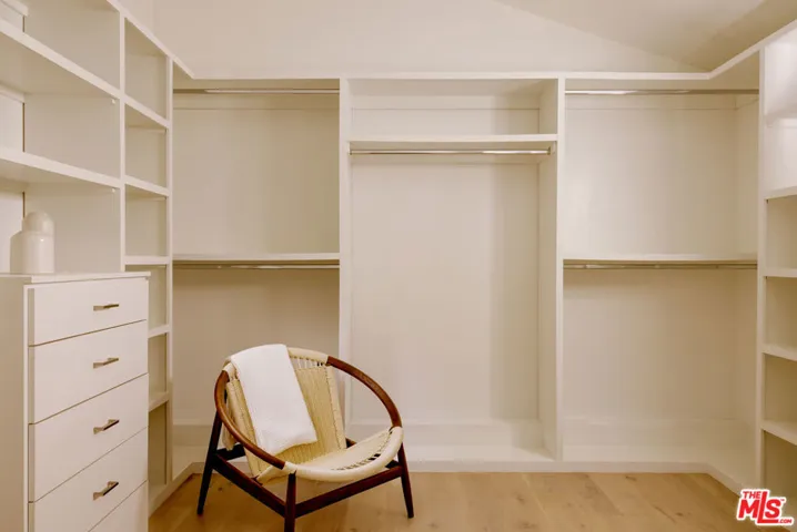 1744 N Doheny Drive, Los Angeles, California 90069