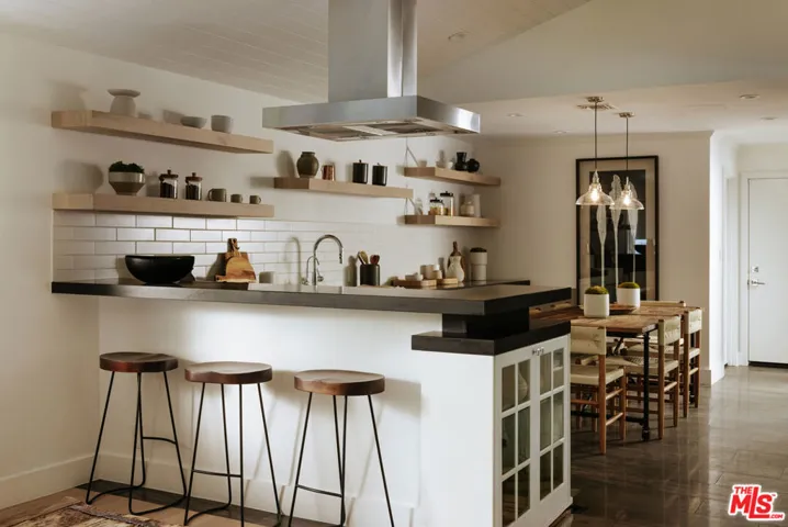 1744 N Doheny Drive, Los Angeles, California 90069
