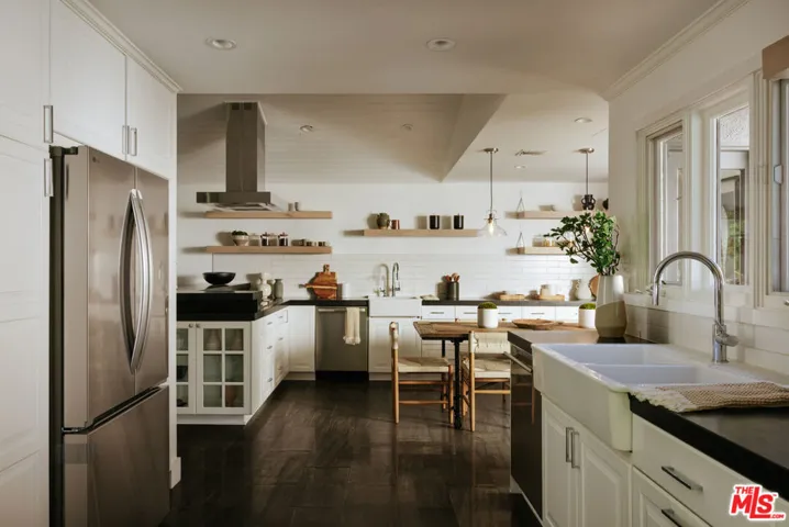 1744 N Doheny Drive, Los Angeles, California 90069
