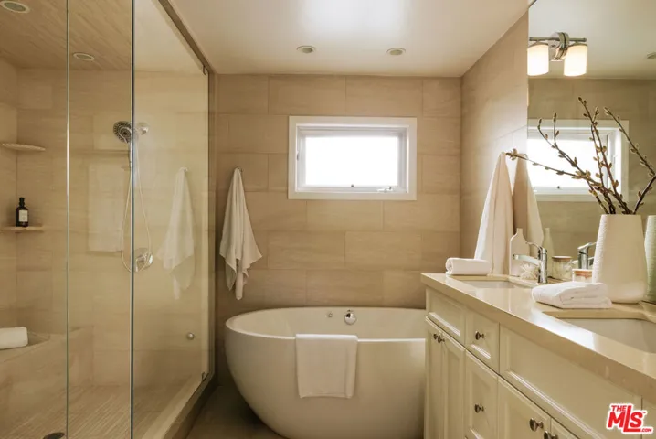 1744 N Doheny Drive, Los Angeles, California 90069