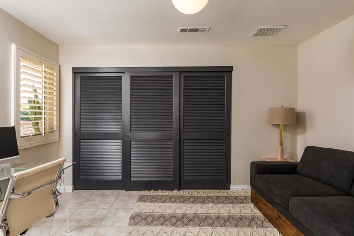5365 E Cherry Hills Dr-46
