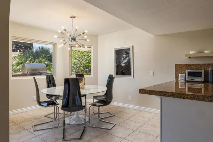 5365 E Cherry Hills Dr-24