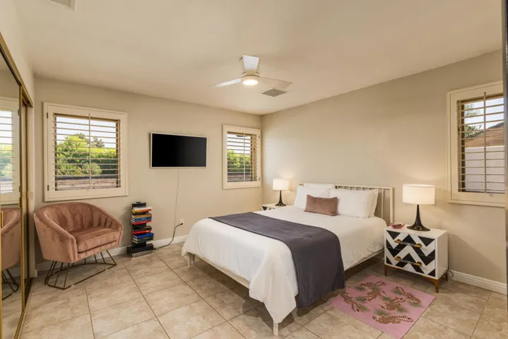 5365 E Cherry Hills Dr-39