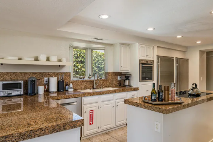 5365 E Cherry Hills Dr-22