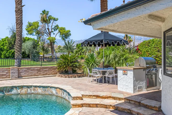 5365 E Cherry Hills Dr-56