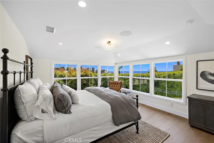 307 Emerald, Laguna Beach, California 92651