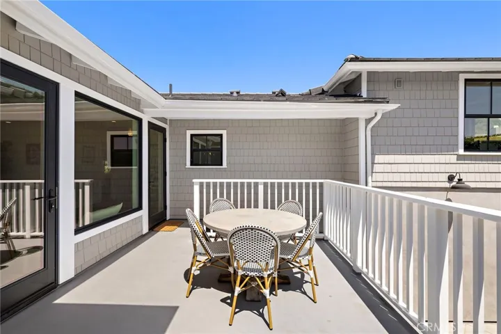 307 Emerald, Laguna Beach, California 92651
