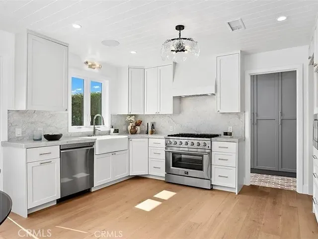 307 Emerald, Laguna Beach, California 92651