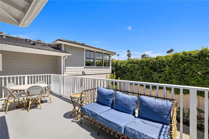 307 Emerald, Laguna Beach, California 92651