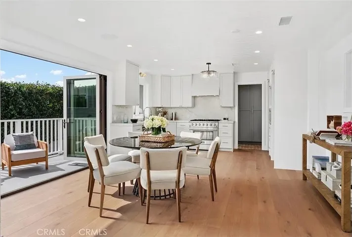 307 Emerald, Laguna Beach, California 92651
