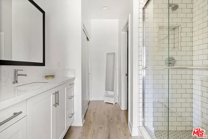118 S Avenue 50 602, Los Angeles, California 90042