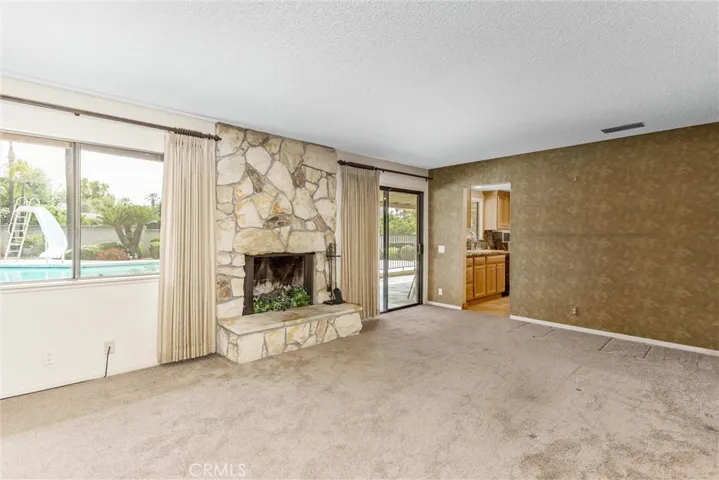 1422 Henrietta Street, Redlands, California 92373