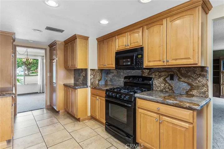 1422 Henrietta Street, Redlands, California 92373