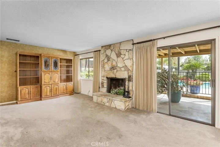 1422 Henrietta Street, Redlands, California 92373
