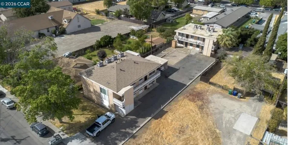 218 W K St, Los Banos, California 93635