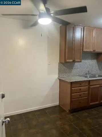 218 W K St, Los Banos, California 93635