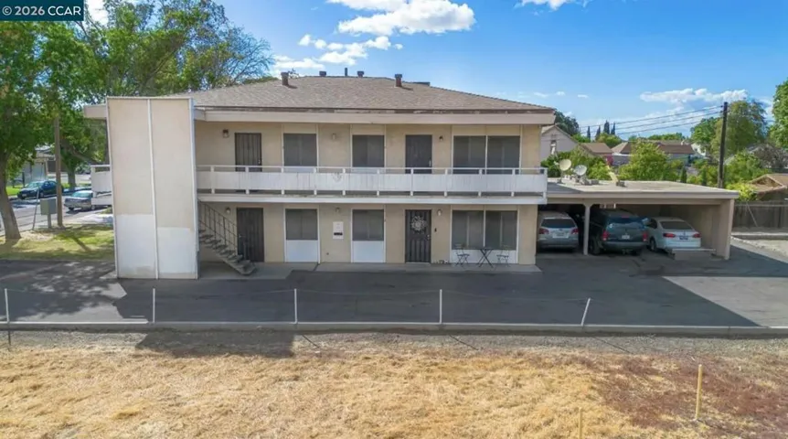 218 W K St, Los Banos, California 93635