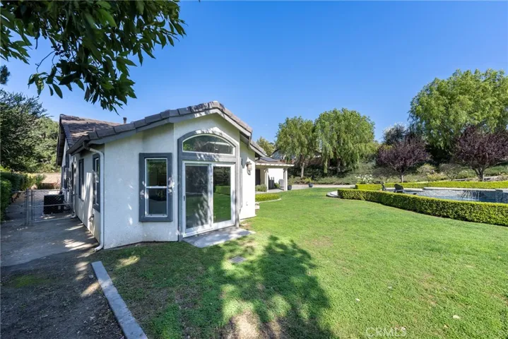 2692 Vandermolen Drive, Norco, California 92860
