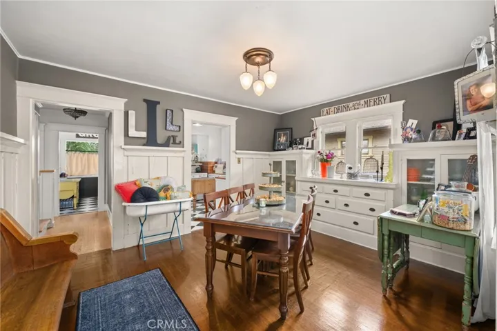 Dinner tastes better in a dining room like this