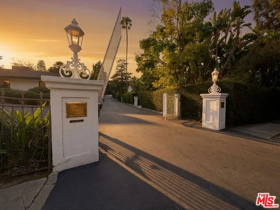 2035 De Mille Drive, Los Angeles, California 90027 — photo 5