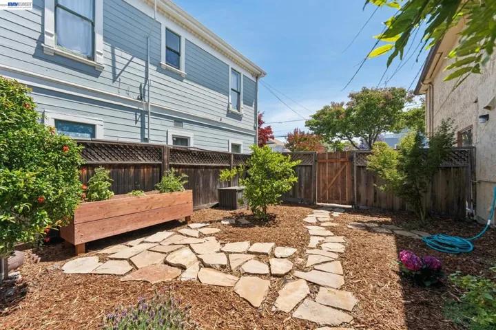 1501 8th St, Alameda, California 94501