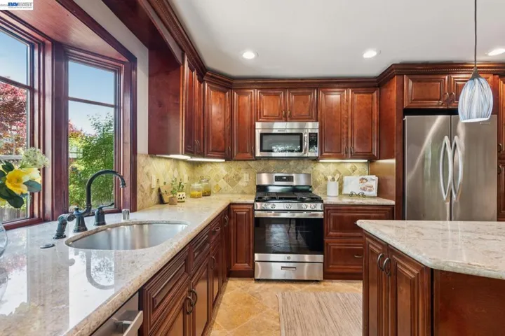 1501 8th St, Alameda, California 94501
