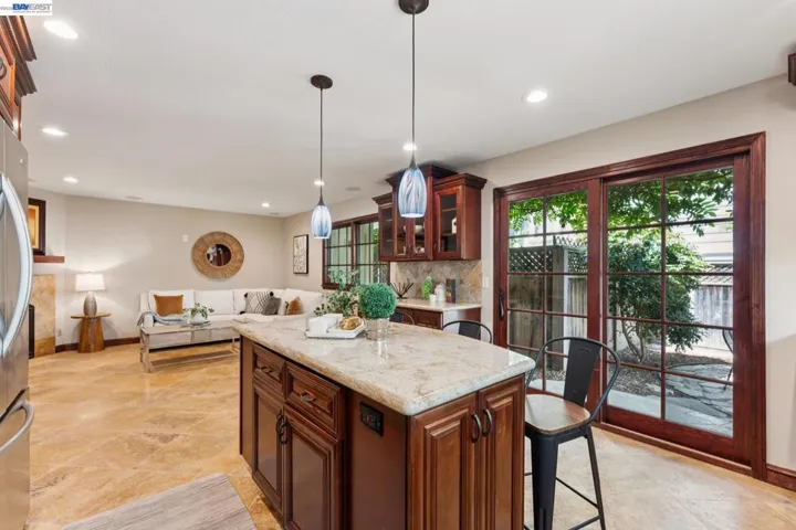 1501 8th St, Alameda, California 94501