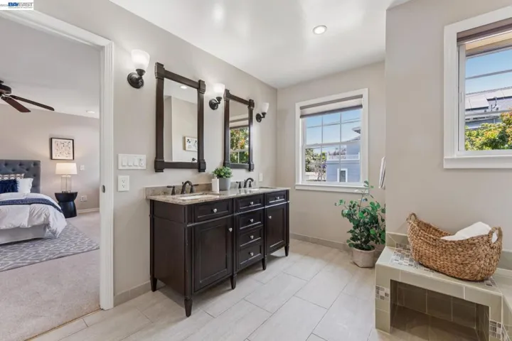 1501 8th St, Alameda, California 94501