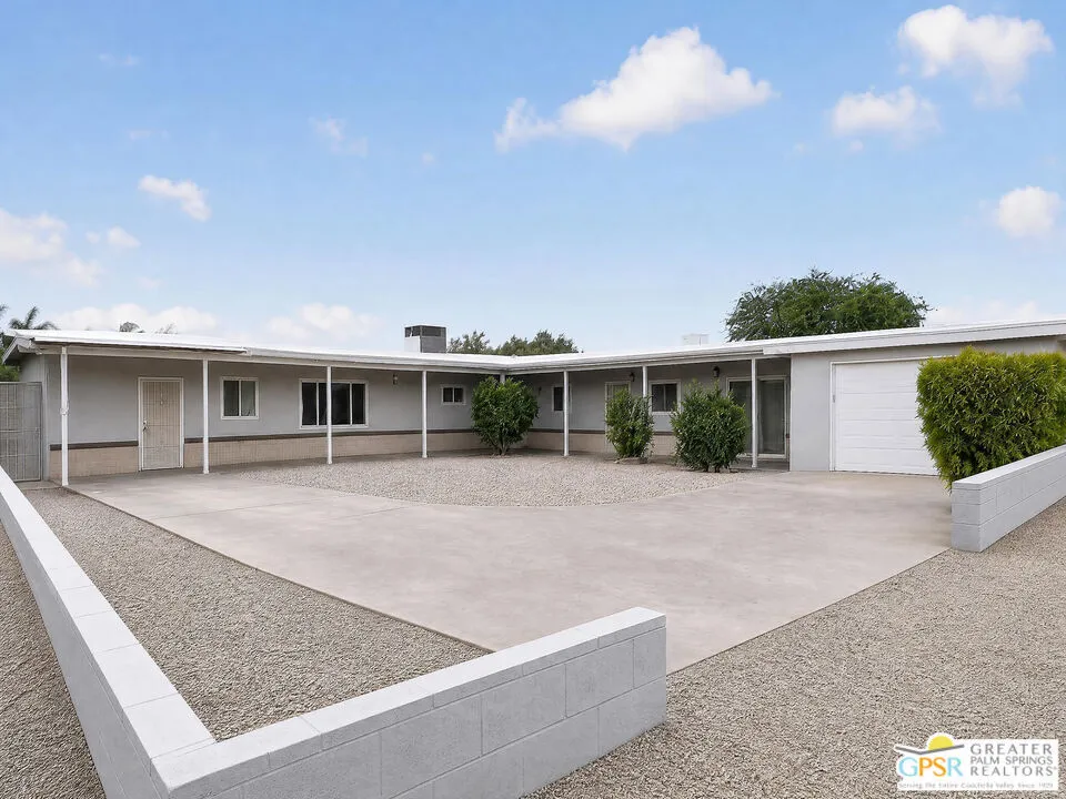 66781 Vista Pl