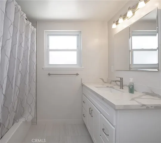 27665 Longhill Drive, Rancho Palos Verdes, California 90275