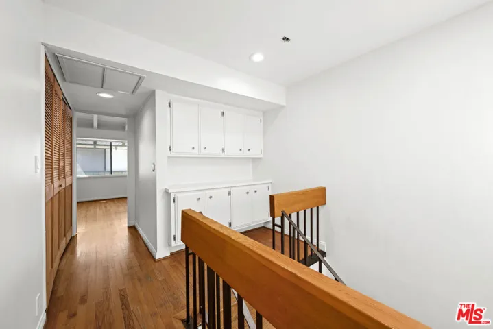 357 S El Camino Drive, Beverly Hills, California 90212