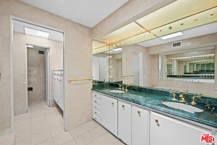 357 S El Camino Drive, Beverly Hills, California 90212