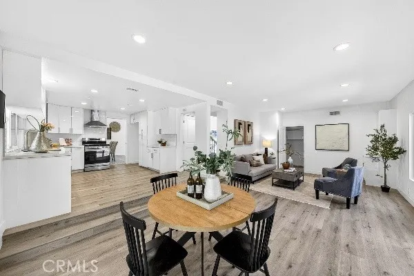 10842 Amber Hill, Whittier, California 90601