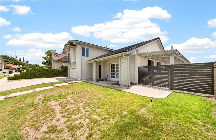 2540 Royale, Fullerton, California 92833