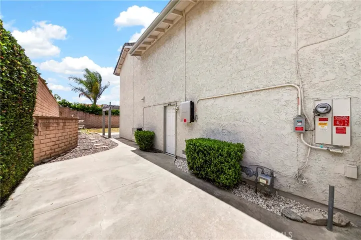 2540 Royale, Fullerton, California 92833
