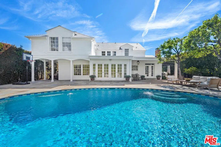 211 Barlock Avenue, Los Angeles, California 90049