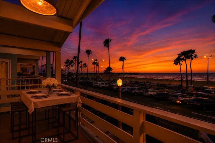 2212 W Oceanfront, Newport Beach, California 92663