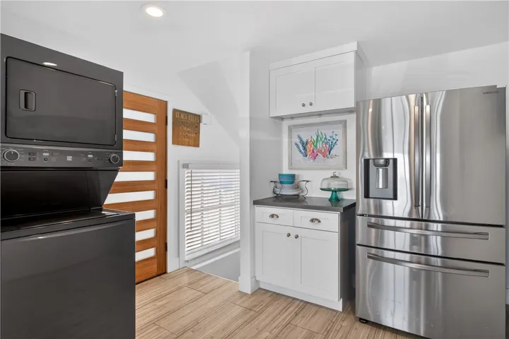 2212 W Oceanfront, Newport Beach, California 92663